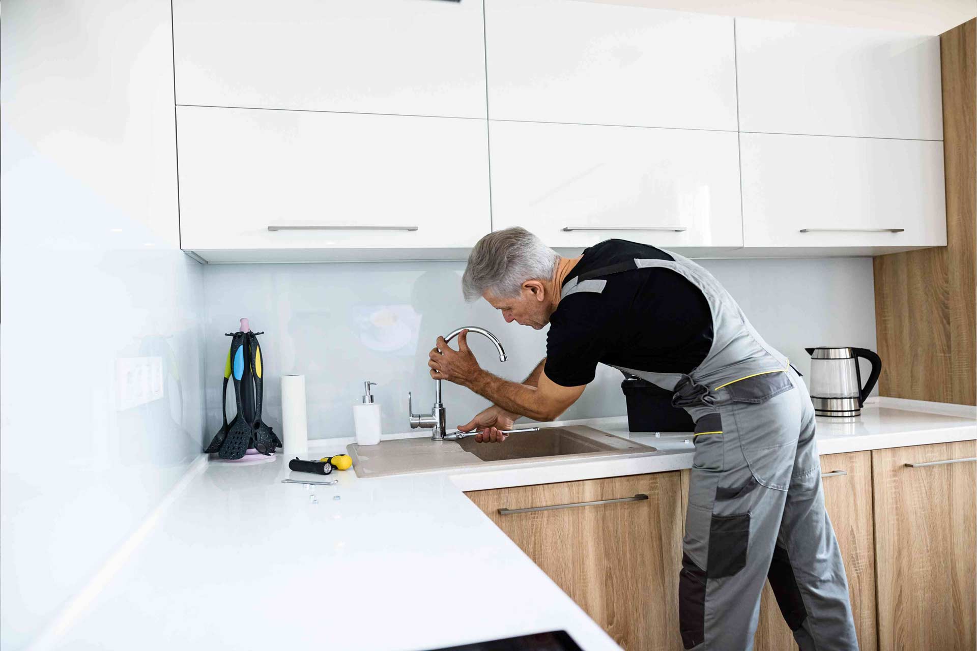 Professional domestic maintenance and home repairs